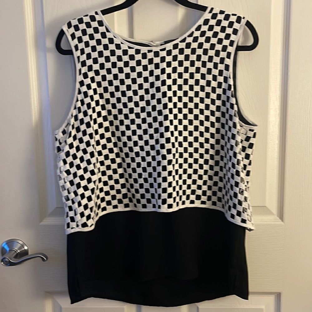 Black and white tank